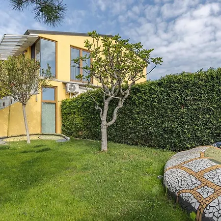 Сasa de vacaciones Jardin De Sentidos Lazise